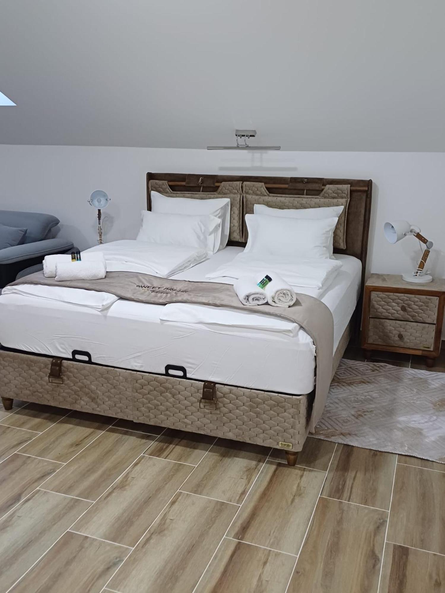 Villa Sweet Dreams Nowy Sad Zewnętrze zdjęcie